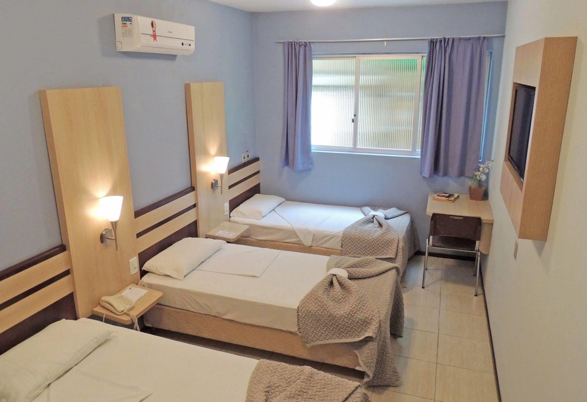 Hotel Harbor Jaragua